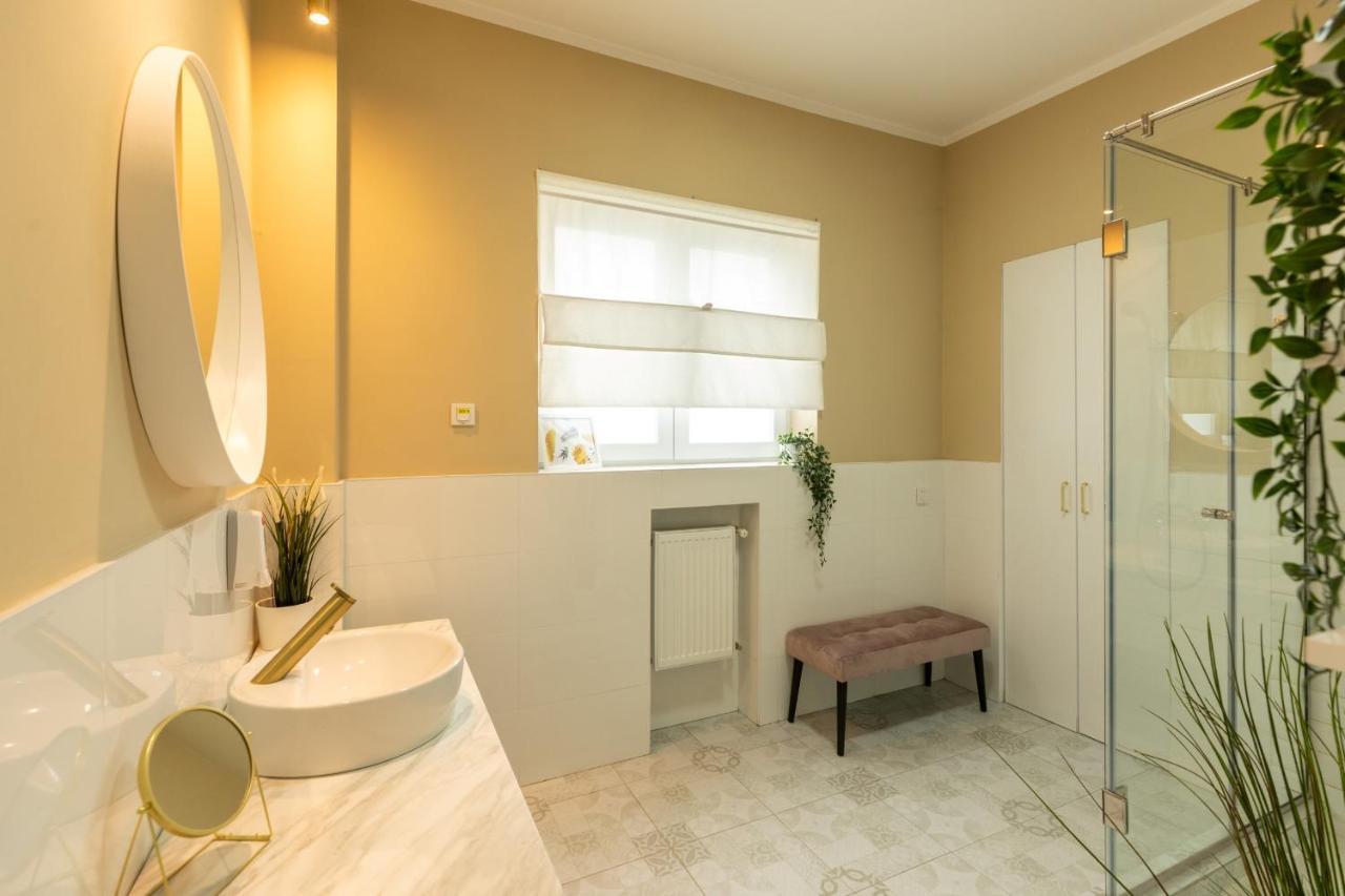 Dream Home - Prime Location 2Br Apt In Бухарест Экстерьер фото